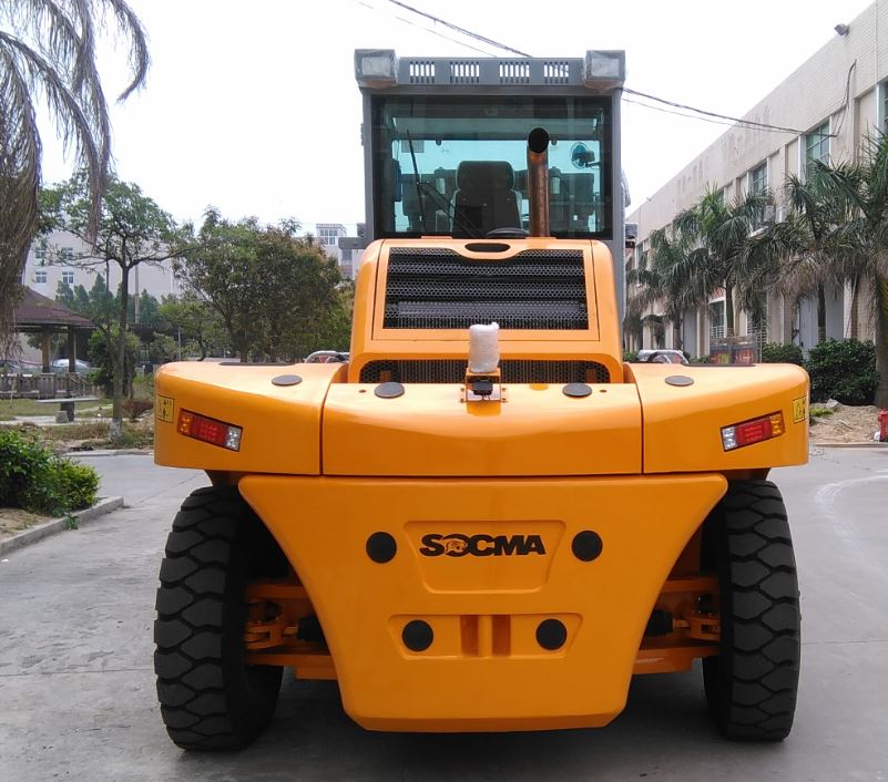 22t forklift1