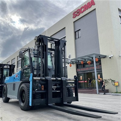 Xe nâng điện 10 tấn