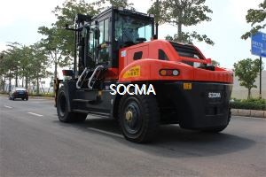 Xe nâng hàng nặng 18 tấn