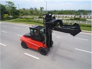 Xe nâng hạng nặng 16 tấn Diesel đính kèm kẹp lốp