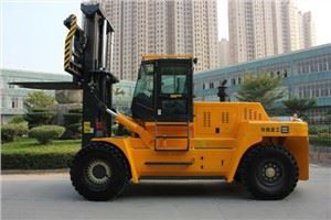 Xe nâng hạng nặng 20 tấn diesel