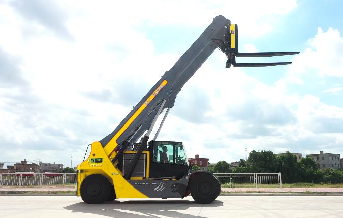 Xe tải tiếp cận có thể thay đổi SOCMA 16 Tấn 16 tấn Telehandler